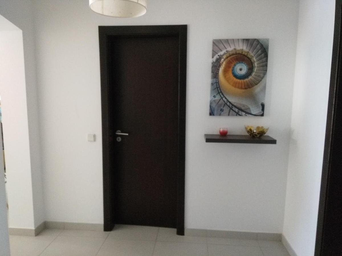 Apartamento Zacarias By Ferias Com Sol Quarteira Exterior photo